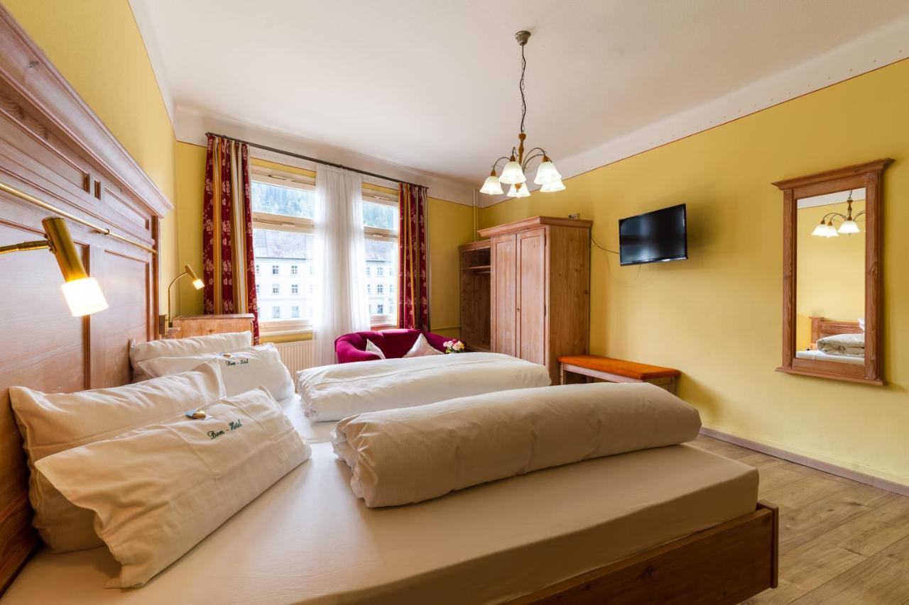 Dom-Hotel St. Blasien Bagian luar foto