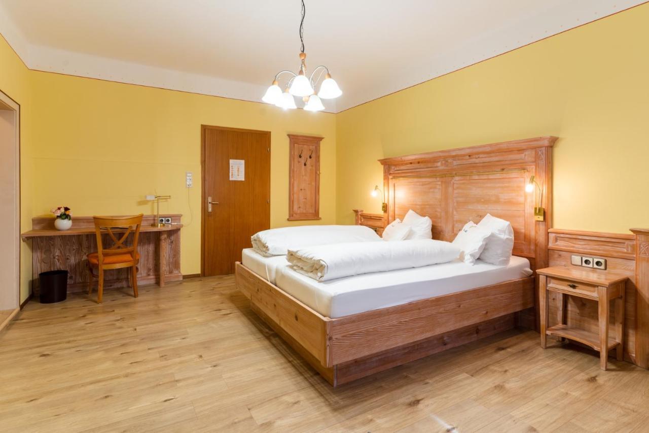 Dom-Hotel St. Blasien Bagian luar foto